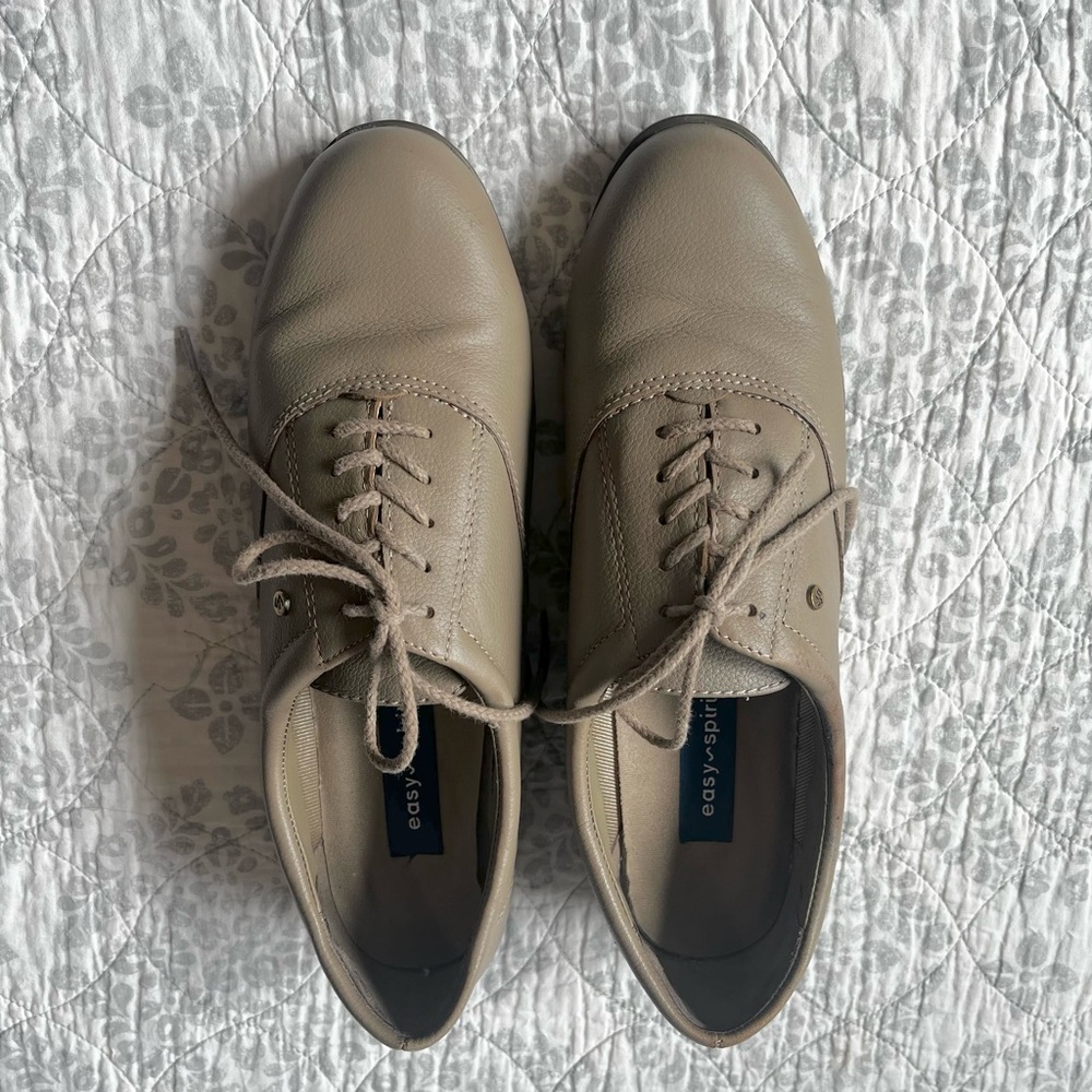 9.5N Easy Spirit ESMotion Taupe Leather Oxford Shoe - Picture 3 of 8